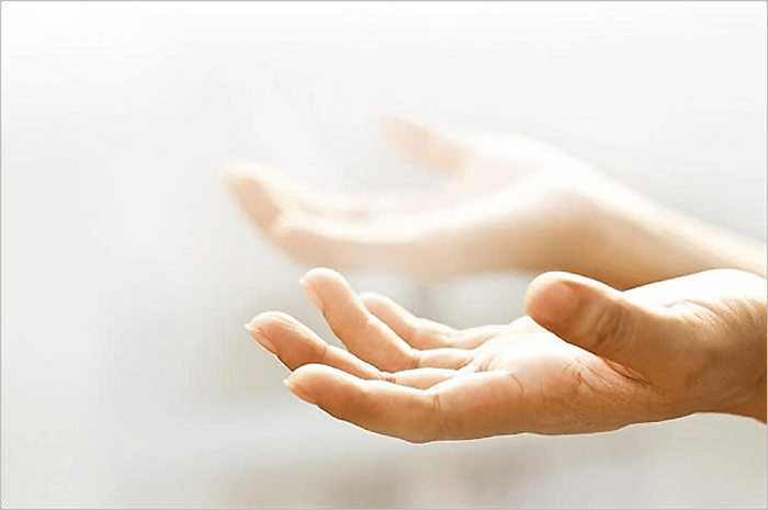 He Walks With Each One&nbsp;Personally